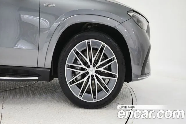 Mercedes-Benz GLE-Class — Фото автомобиля 5