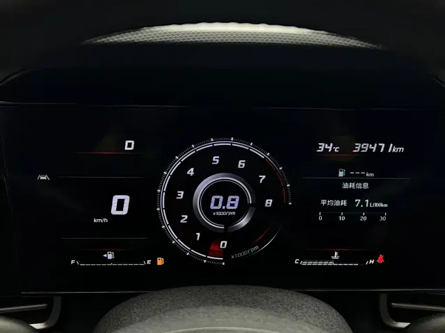 Hyundai Elantra — Фото автомобиля 21
