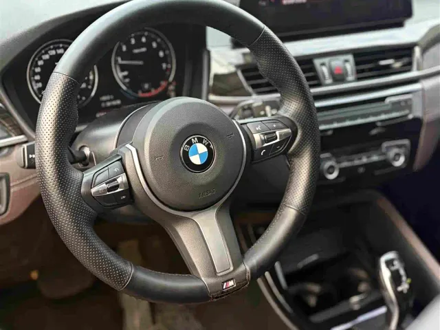 BMW X1 — Фото автомобиля 15