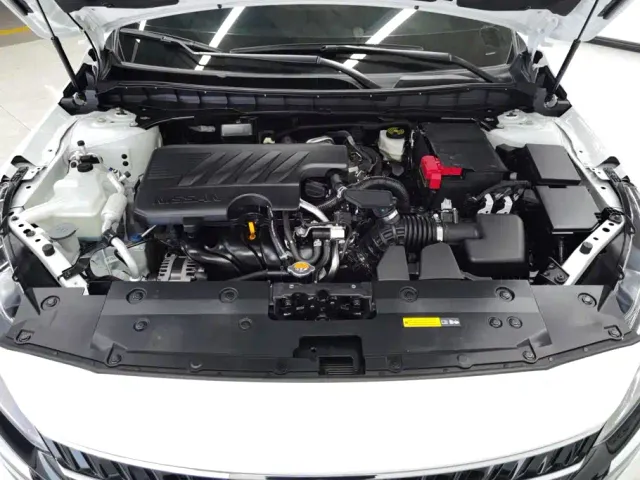 Nissan Teana 2022 2.0L XL-TLS Comfort Edition — Фото автомобиля 10
