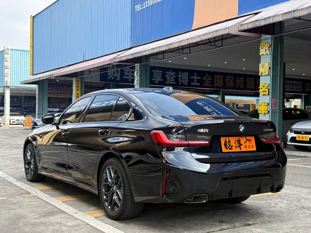 BMW 3 Series — Фото автомобиля 6