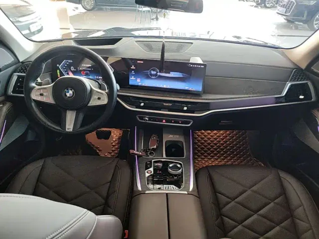 BMW X5 — Фото автомобиля 9