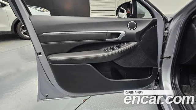 Hyundai Sonata Sonata Edge(DN8) 2.0 LPG(Коммерческий) — Фото автомобиля 24