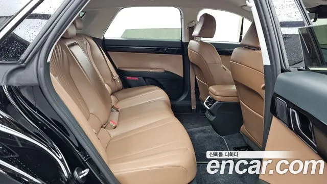 Hyundai Grandeur GN7 — Фото автомобиля 12