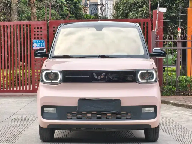 Wuling Hongguang Mini EV — Фото автомобиля 2