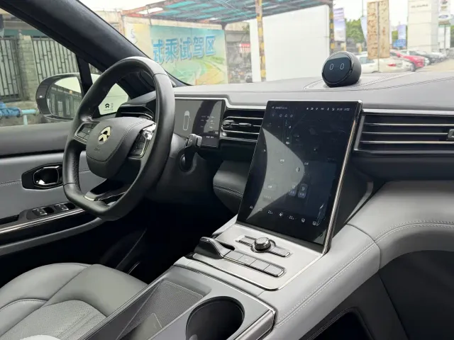Nio EC6 — Фото автомобиля 18