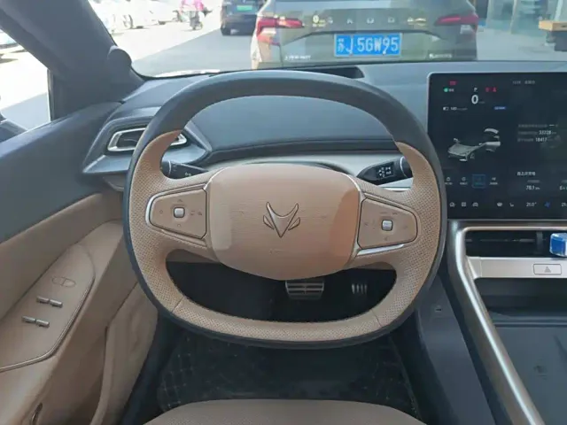 Arcfox Alpha S5 — Фото автомобиля 15