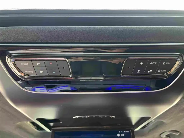 GAC Trumpchi M8 — Фото автомобиля 27