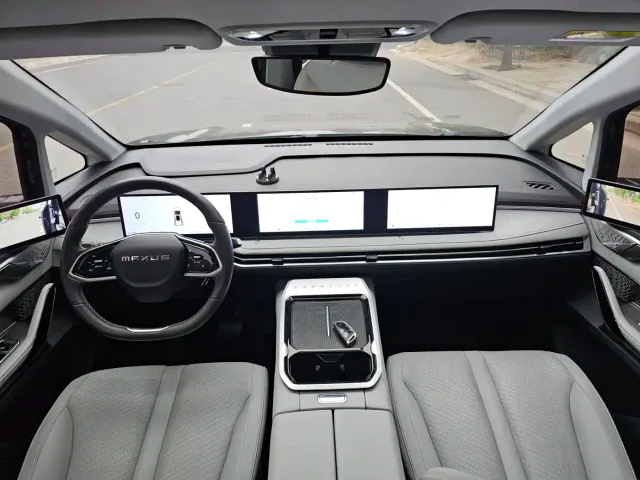Maxus Dajia 7 — Фото автомобиля 15