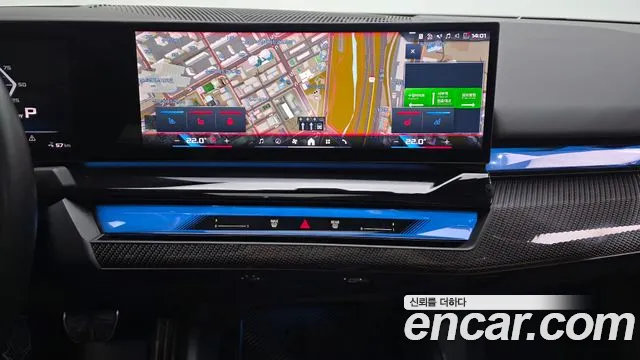 BMW i5 G60 — Фото автомобиля 19