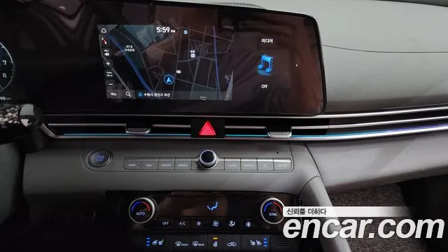 Hyundai AVANTE Avante (CN7) — Фото автомобиля 15