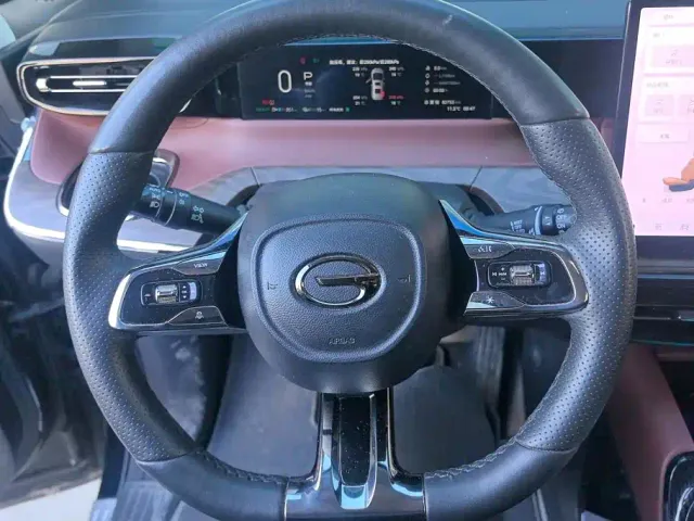GAC Trumpchi E8 — Фото автомобиля 15