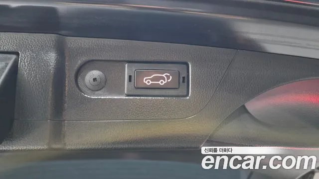 KG_Mobility_Ssangyong Rexton Rexton Arena Дизель 2.2 4WD — Фото автомобиля 16
