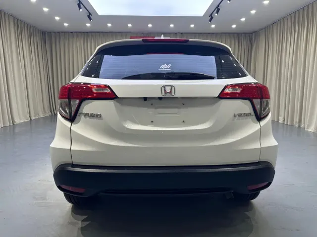 Honda Vezel — Фото автомобиля 6
