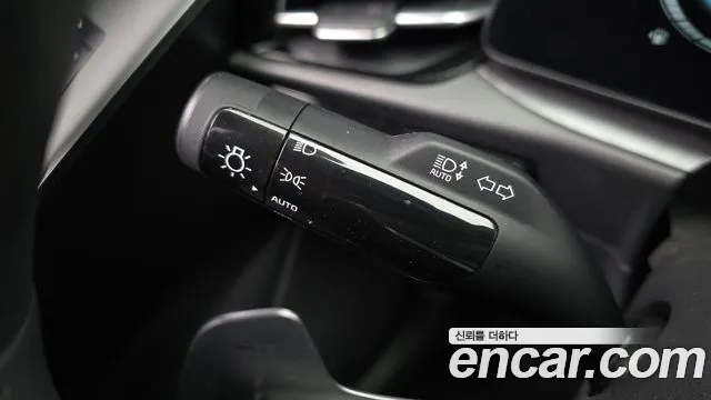 Kia Niro The All New — Фото автомобиля 25