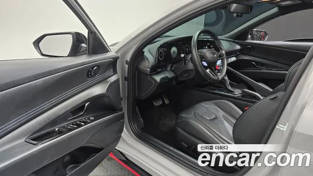 Hyundai Avante CN7 — Фото автомобиля 10