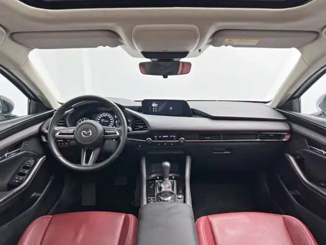 Mazda Axela — Фото автомобиля 20
