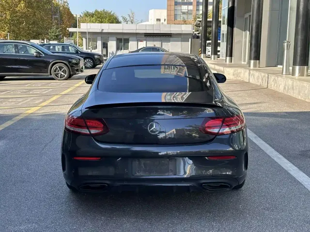 Mercedes-Benz C-Class — Фото автомобиля 5