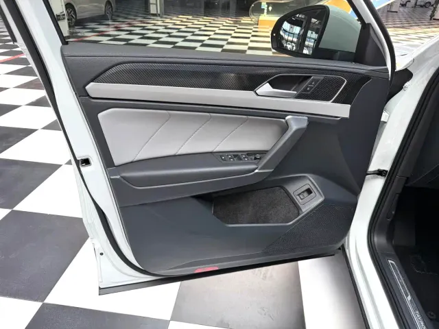 Volkswagen Tayron — Фото автомобиля 4