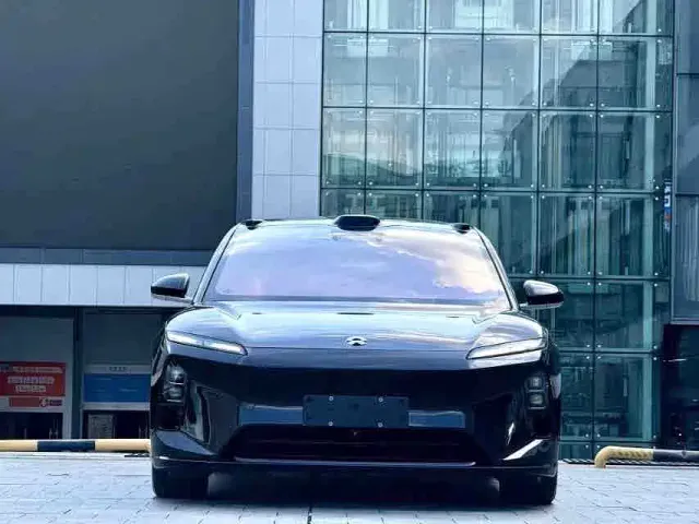 Nio ET5 Touring — Фото автомобиля 2