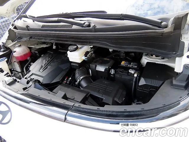 Hyundai Staria Staria L3.5 Lounge 7 мест — Фото автомобиля 19