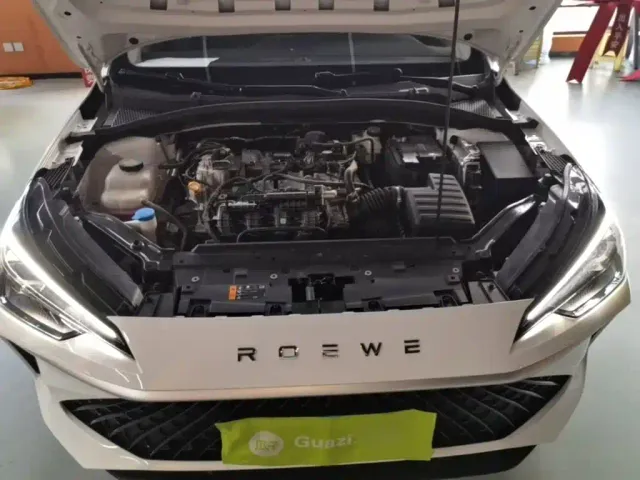 Roewe i5 — Фото автомобиля 19