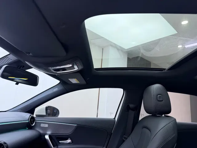 Mercedes-Benz A-Class — Фото автомобиля 14