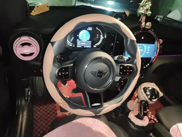 MINI Hatch — Фото автомобиля 6