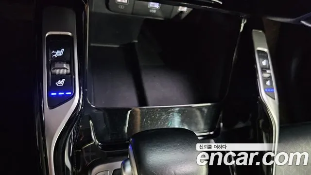 Kia Sorento Sorento 4-е поколение Дизель 2.2 2WD — Фото автомобиля 14