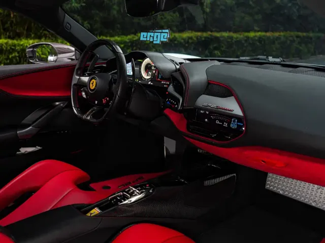 Ferrari SF90 — Фото автомобиля 23