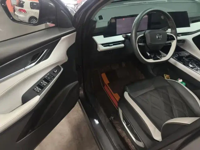 Changan CS75 Plus — Фото автомобиля 15