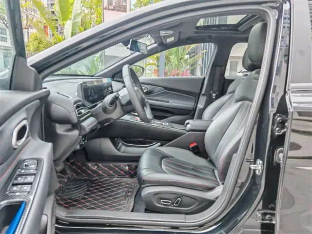 GAC Trumpchi Emkoo — Фото автомобиля 14