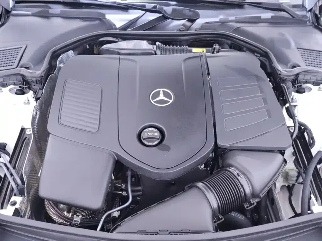 Mercedes-Benz C-Class — Фото автомобиля 24