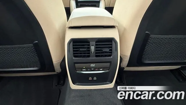 BMW 3-Series 3 серия (G20) 320i M Sport — Фото автомобиля 16