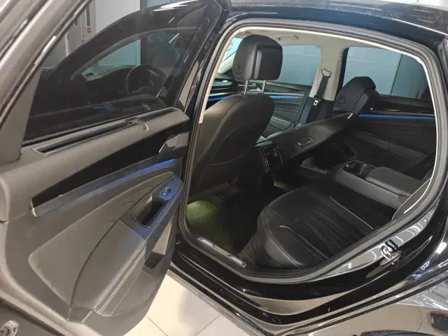 Volkswagen Passat — Фото автомобиля 9