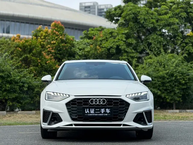 Audi A4L — Фото автомобиля 2