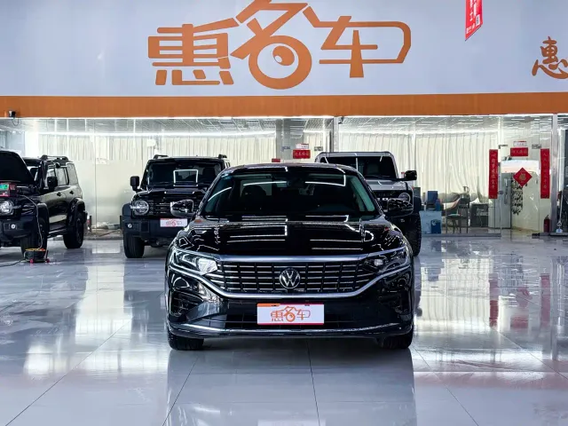 Volkswagen Passat — Фото автомобиля 2