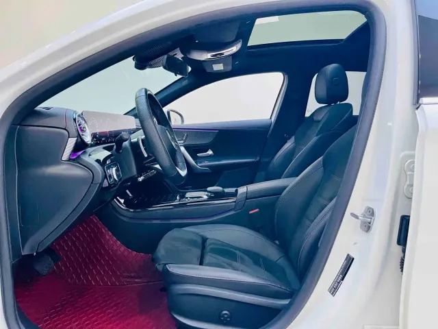 Mercedes-Benz A-Class — Фото автомобиля 6