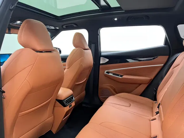 Geely Boyue — Фото автомобиля 19