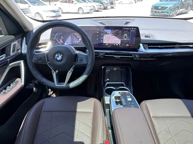 BMW X1 — Фото автомобиля 10