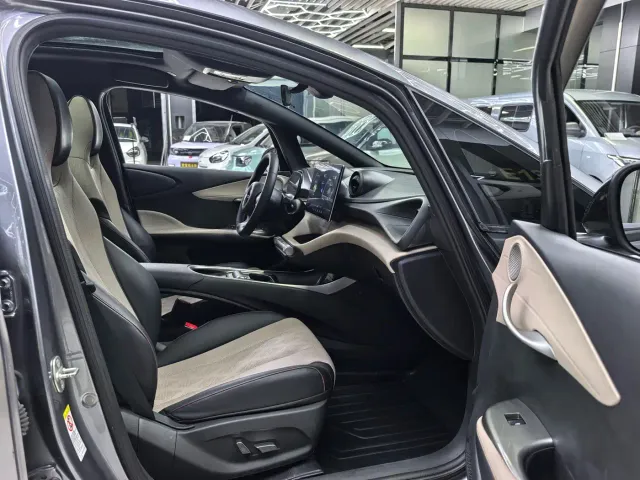 BYD Dolphin — Фото автомобиля 9