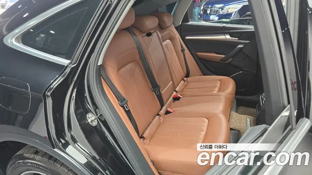 Audi Q5 FY — Фото автомобиля 18