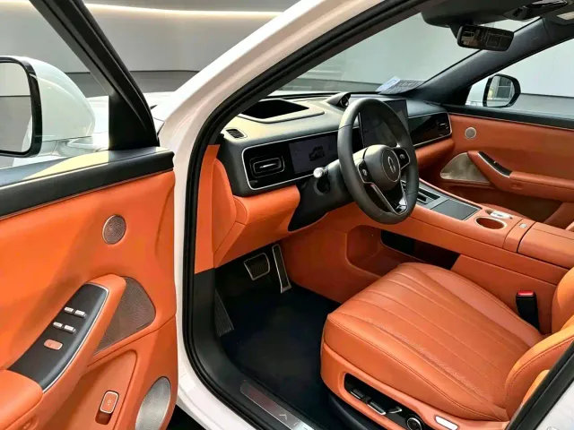 Aito M7 — Фото автомобиля 7