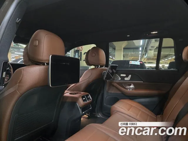 Mercedes-Benz GLS-Class — Фото автомобиля 13