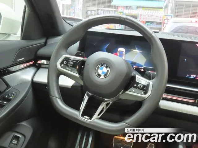 BMW 5-Series 5 серия (G60) 523d M Sport — Фото автомобиля 16