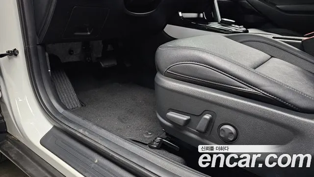 Kia Seltos Новый Seltos Бензин 2.0 2WD — Фото автомобиля 27