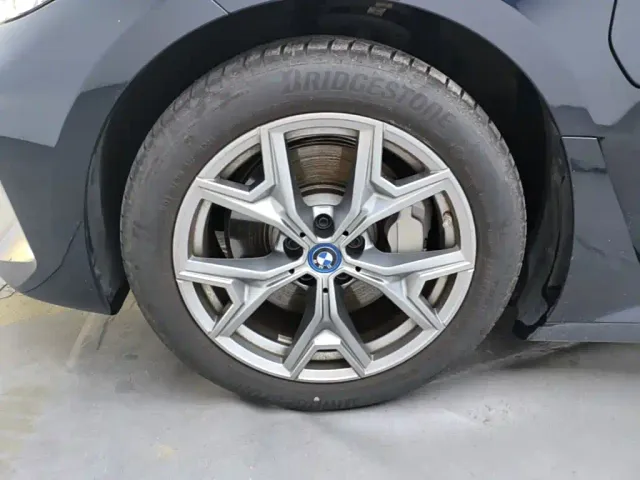 BMW i3 — Фото автомобиля 22