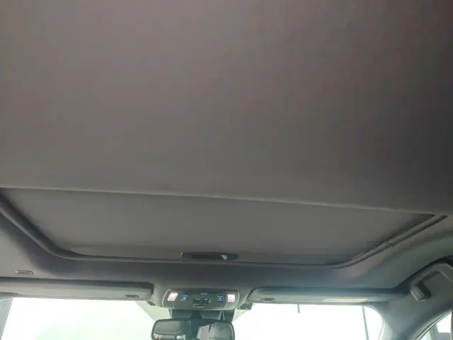 Toyota Sienna — Фото автомобиля 17