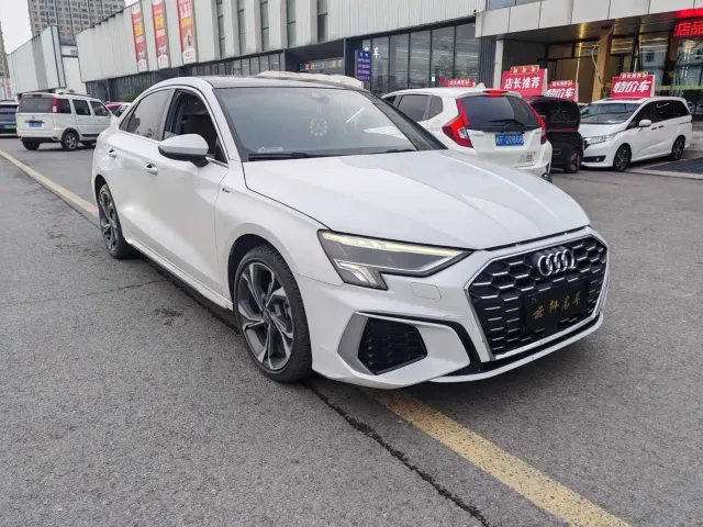 Audi A3 — Фото автомобиля 3