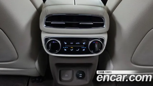 Genesis GV80 2.5T Бензин AWD — Фото автомобиля 7